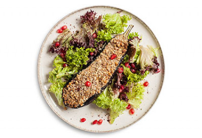 Печені баклажани з горіховим маслом/Baked eggplant with nut butter on green herbs